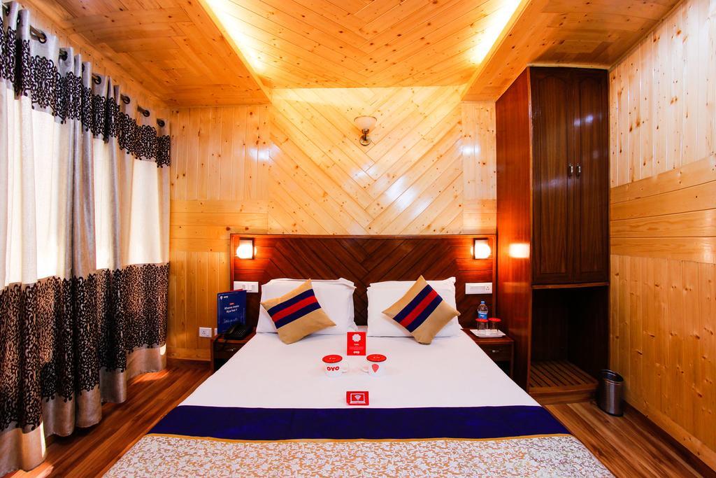 Village Live In Resort Chail Bagian luar foto