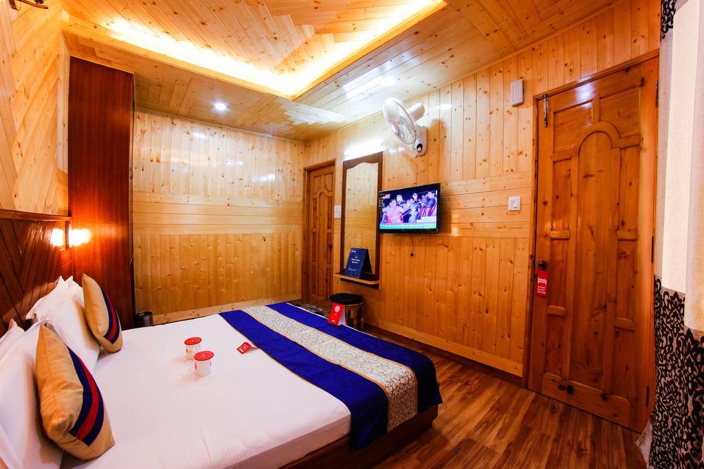 Village Live In Resort Chail Bagian luar foto